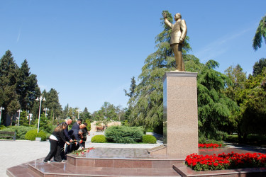 The memory of the Great Leader is honored in Naftalan