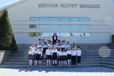 An excursion of schoolchildren was organized to the Heydar Aliyev Center