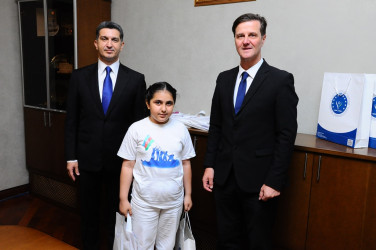 Şəhid və qazi övladları ilə görüş keçirilib
