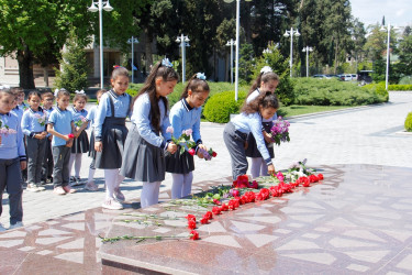 An excursion of schoolchildren was organized to the Heydar Aliyev Center