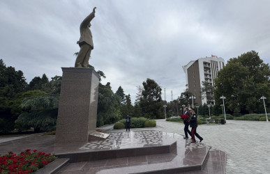 Министр по чрезвычайным ситуациям Кямаледдин Гейдаров провёл приём граждан в городе Нафталан