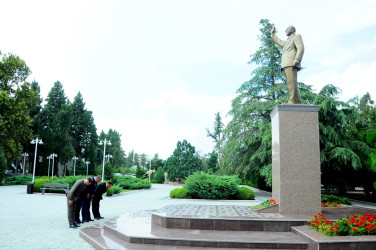 ЯП имеет высокий авторитет как всенародная партия
