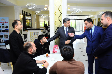 Naftalanda müalicə alan qazilər ziyarət edildi