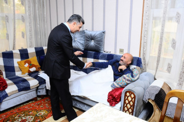 Şəhid atası ziyarət edilib