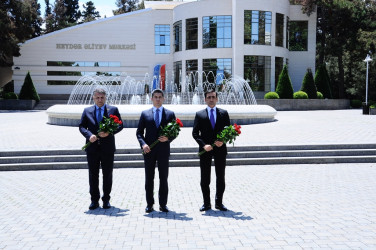 The head of Executive Power and the deputy congratulated the medical staff