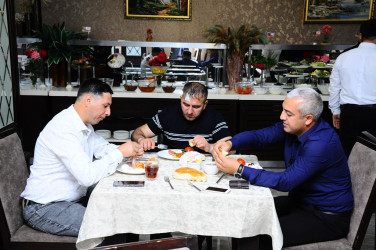 Yevlaxlı qazilər müalicə və istirahət üçün Naftalana gəliblər