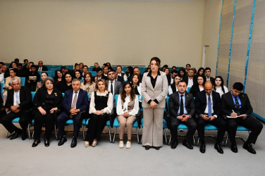 Şəhər ictimaiyyəti ilə görüş keçirilib