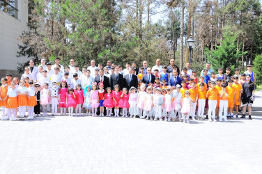 “Hər Uşaq Bir Çiçəkdir!” adlı bayram tədbiri keçirilib