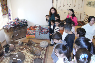 An excursion of schoolchildren to the museum “Scepter” was organized