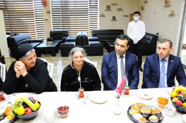 Families of martyrs receive treatment in Naftalan