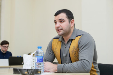 Nazir Naftalanda vətəndaşları qəbul edib