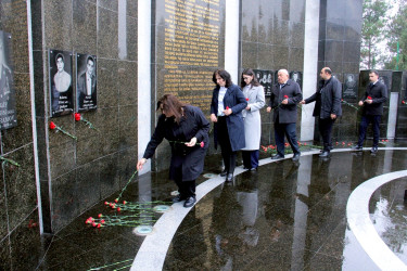 Xocalı soyqırımı qurbanlarının xatirəsi ehtiramla anıldı
