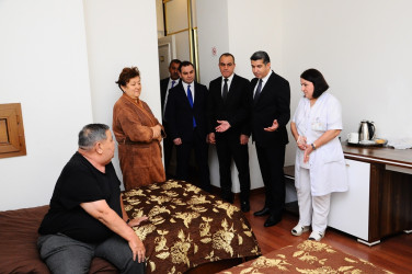 The Head of Executive Power met with tourists at the "Kəpəz" Health Center