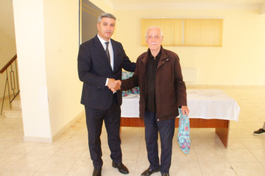 Qurban bayramı münasibəti ilə bayram sovqatı paylanılıb