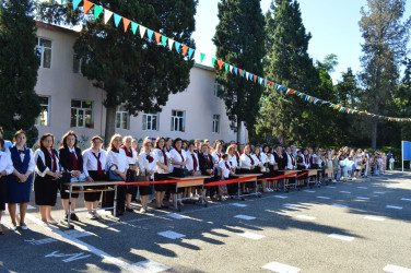 Naftalan şəhərinin məktəblərində son zəng çalınıb