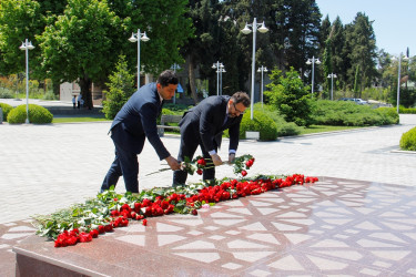 Naftalanda Ulu Öndərin xatirəsi ehtiramla anılır