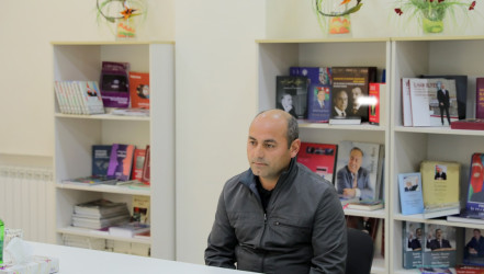 AAYDA-nın İdarə heyətinin sədri Naftalanda vətəndaşları qəbul edib