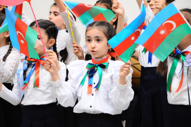 “Hər Uşaq Bir Çiçəkdir!” adlı bayram tədbiri keçirilib