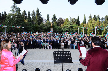 Ulu Öndər Heydər Əliyevin anadan olmasının 100 illik yubileyi Naftalanda coşqu və təntənə ilə qeyd edilib