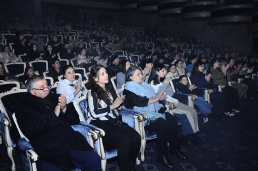 Şəhid ailələri və qazilər xeyriyyə konsertində iştirak edib