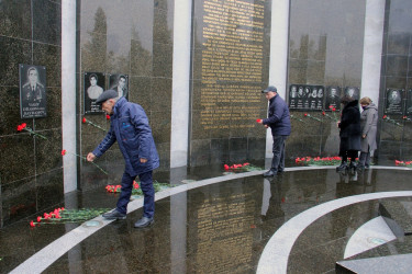 Xocalı soyqırımı qurbanlarının xatirəsi ehtiramla anıldı