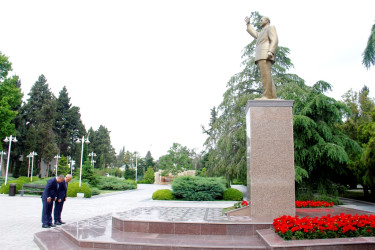 ADSEA sədri Naftalan şəhərində vətəndaş qəbulu keçirib