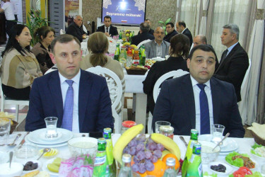 Naftalanda iftar süfrəsi açılıb