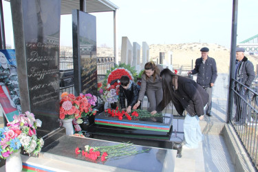 The grave of martyr Vagif Bayramov was visited