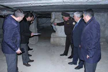 Seasonal preparations are being carried out in apartment buildings in Naftalan