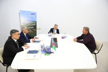 Председатель правления Государственного Агентства Автомобильных Дорог Азербайджана принял граждан в Нафталане