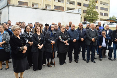 Naftalan Şəhər İcra Hakimiyyətinin başçısı sakinlər ilə növbəti görüş keçirib