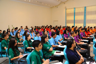 “Gənc Liderlər üçün Yay Universiteti” layihəsinə start verilib