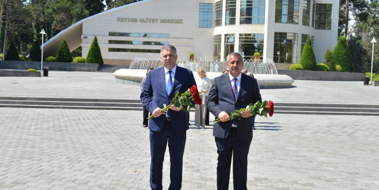 17 iyun Tibb İşçilərinin Peşə Bayramı Günüdür