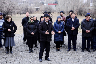 A mobile reception was held in the village of Qashalti Qaraqoyunlu.