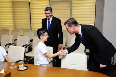 A meeting was held with the children of martyrs and veterans