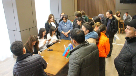 Naftalan şəhərində Əmək yarmarkası keçirilib