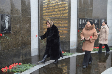 Xocalı soyqırımı qurbanlarının xatirəsi ehtiramla anıldı