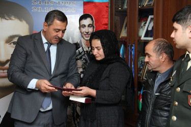 The families of martyrs were awarded Orders in Naftalan