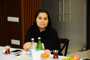 Yevlaxlı Şəhid ailələri Naftalanda istirahət edir