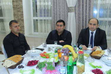 Naftalanda iftar süfrəsi açılıb